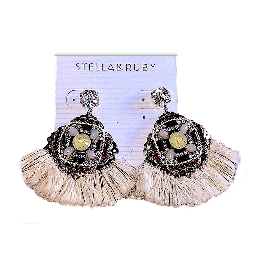 Stella & Ruby perfect resort/beach trip earrings!
